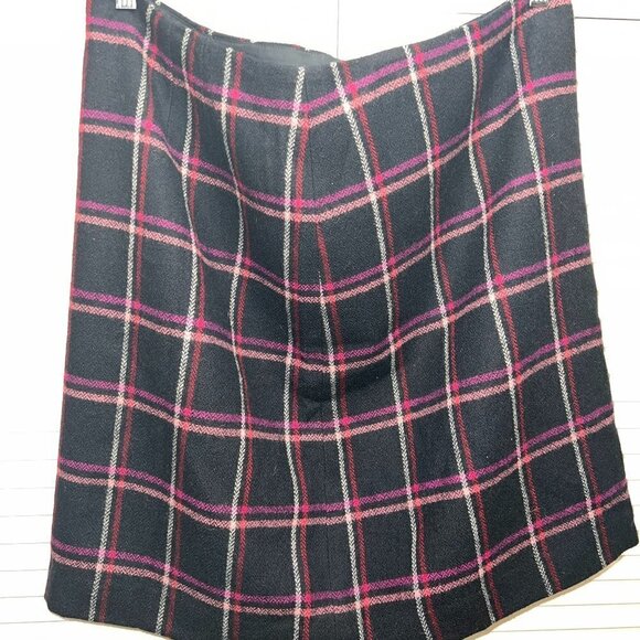 TALBOTS PLAID Wool Blend Skirt in Size 16 - Picture 1 of 4